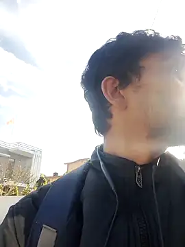 MAGNETICDADDY8 online show from November 30, 2025, 4:16 am