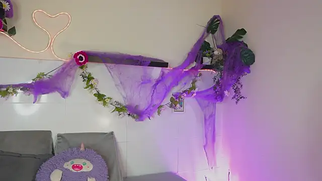 bri cullen online show from October 21, 2025, 2:18 pm