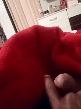 rodrig2107 online show from April 23, 2026, 12:45 am