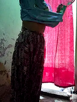 Snapshot of 124pakhi chatting on February 5, 2026, 5:01 am 124pakhi online show from February 5, 2026, 5:01 am