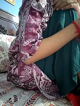 Snapshot of 124pakhi chatting on March 4, 2026, 11:16 am 124pakhi online show from March 4, 2026, 11:16 am