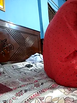 Snapshot of 124pakhi chatting on April 3, 2026, 1:20 pm 124pakhi online show from April 3, 2026, 1:20 pm