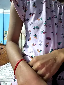 Snapshot of 124pakhi chatting on April 12, 2026, 1:32 am 124pakhi online show from April 12, 2026, 1:32 am