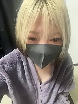 Hikaru-chan online show from January 11, 2025, 3:55 am