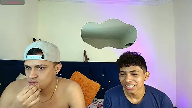 twinkmilk  online show from January 7, 2025, 11:58 am