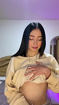 Maddy Jones online show from February 28, 2026, 2:56 am