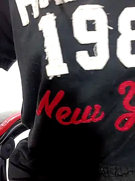 Snapshot of Anniee_x chatting on March 6, 2026, 12:34 pm Anniee x online show from March 6, 2026, 12:34 pm