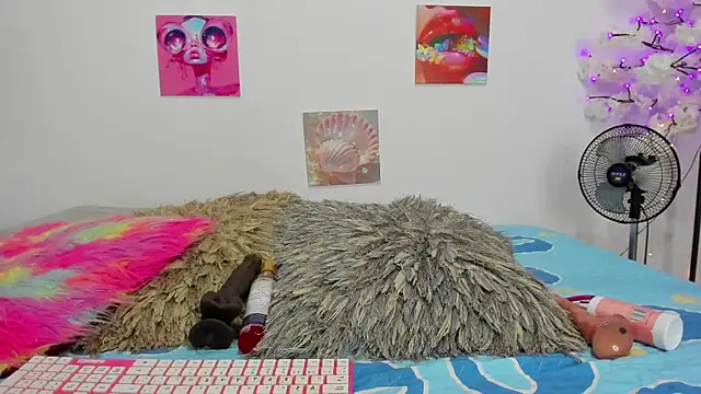 ebony cutte online show from March 7, 2025, 7:49 pm