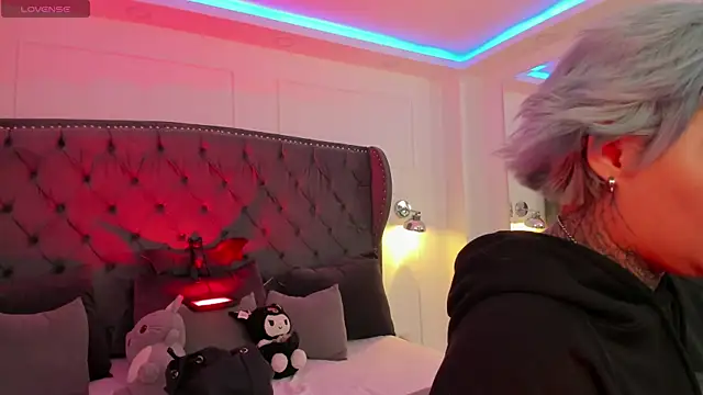 jinxv nuss online show from October 29, 2025, 11:01 am