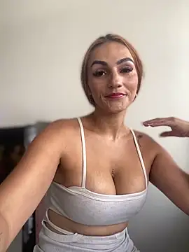 Samantha bigboobs online show from January 9, 2025, 7:40 pm