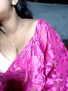 Snapshot of YERY_HOT chatting on February 24, 2025, 4:47 pm YERY HOT online show from February 24, 2025, 4:47 pm