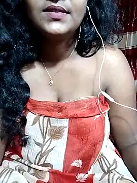 Snapshot of YERY_HOT chatting on March 5, 2025, 9:48 pm YERY HOT online show from March 5, 2025, 9:48 pm