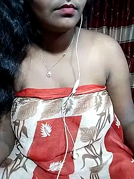 Snapshot of YERY_HOT chatting on March 6, 2025, 8:37 pm YERY HOT online show from March 6, 2025, 8:37 pm