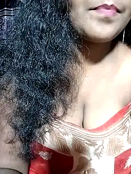 Snapshot of YERY_HOT chatting on March 17, 2025, 5:38 pm YERY HOT online show from March 17, 2025, 5:38 pm