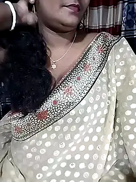 Snapshot of YERY_HOT chatting on October 11, 2025, 6:06 pm YERY HOT online show from October 11, 2025, 6:06 pm