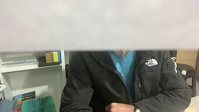 stefanosk online show from January 3, 2025, 10:09 am