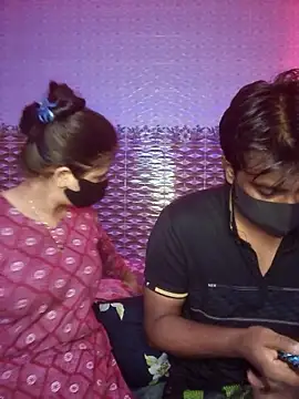 Hot Nila online show from May 14, 2026, 3:02 am