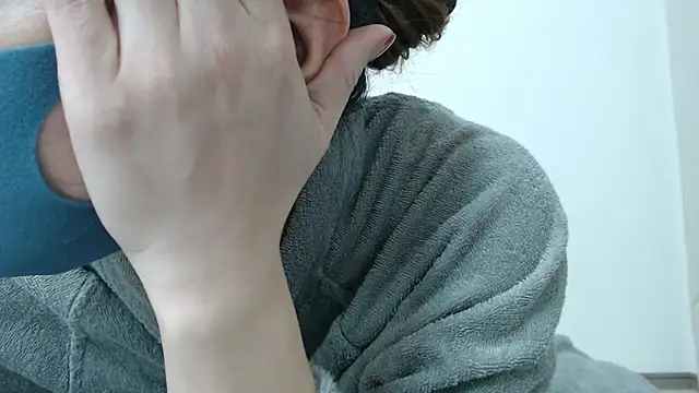 Mary-JP online show from February 13, 2025, 4:22 am