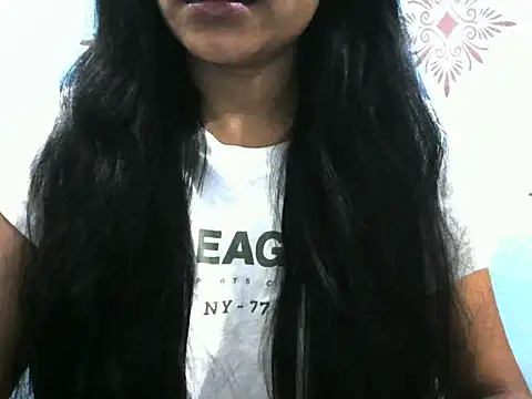 Misha Sweett online show from May 14, 2026, 1:01 am