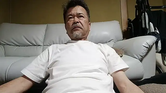 Snapshot of Ryo-j chatting on May 12, 2026, 2:03 pm Ryo-j online show from May 12, 2026, 2:03 pm