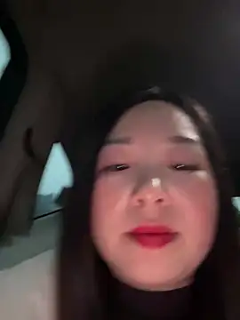 Snapshot of SSSniang- chatting on February 4, 2025, 10:32 am SSSniang- online show from February 4, 2025, 10:32 am