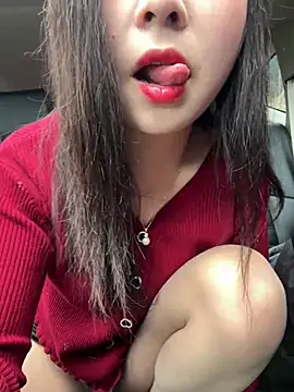 Snapshot of SSSniang- chatting on February 9, 2025, 5:50 am SSSniang- online show from February 9, 2025, 5:50 am