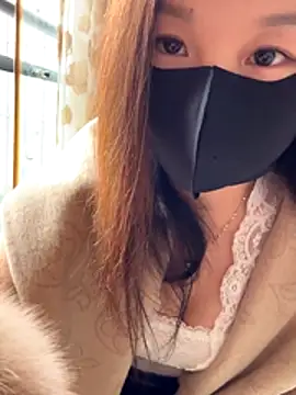 Snapshot of SSSniang- chatting on October 31, 2025, 6:03 am SSSniang- online show from October 31, 2025, 6:03 am