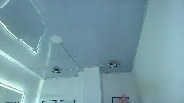 Arianna sweeet online show from April 23, 2026, 4:03 am