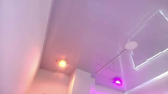 Snapshot of Arianna_sweeet chatting on May 15, 2026, 3:46 am Arianna sweeet online show from May 15, 2026, 3:46 am