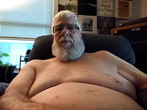 Snapshot of Futura_intx chatting on September 10, 2025, 2:39 pm Futura intx online show from September 10, 2025, 2:39 pm