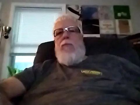 Snapshot of Futura_intx chatting on September 20, 2025, 12:00 am Futura intx online show from September 20, 2025, 12:00 am