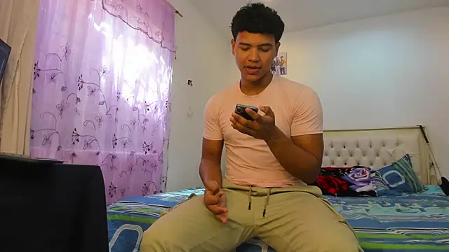 Jeens Rodrick online show from February 16, 2025, 5:26 pm