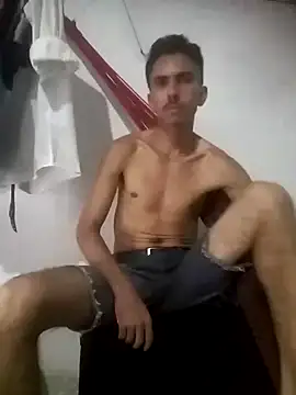 MagrinhoSaradoo online show from March 7, 2025, 7:08 am