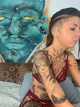 Snapshot of Izy_cute_ chatting on February 2, 2025, 5:04 pm Izy cute online show from February 2, 2025, 5:04 pm