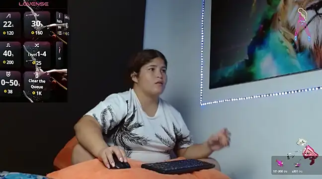 Snapshot of fabyana-queen chatting on January 24, 2025, 2:41 pm fabyana-queen online show from January 24, 2025, 2:41 pm