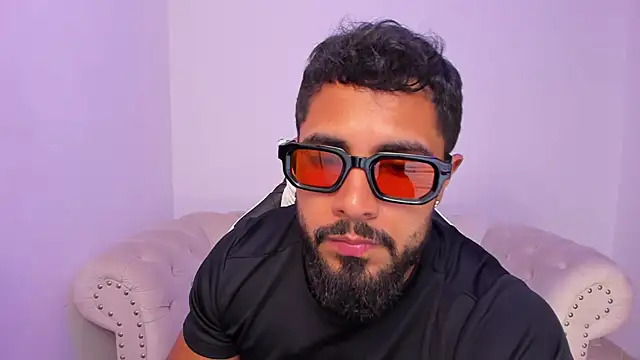 Santiago huntt online show from March 16, 2026, 8:35 pm