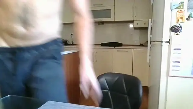 realdilf online show from September 26, 2025, 7:34 am