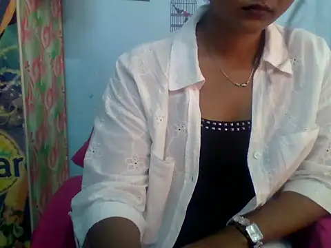 Snapshot of Barbie_183 chatting on June 24, 2026, 5:17 am Barbie 183 online show from June 24, 2026, 5:17 am