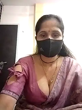 priyancyfun online show from December 4, 2025, 5:32 pm