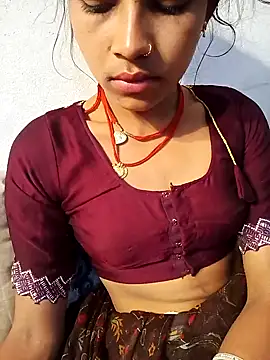 Amaya Bajwa online show from February 3, 2025, 10:32 pm