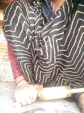 Amaya Bajwa online show from November 21, 2025, 4:55 am