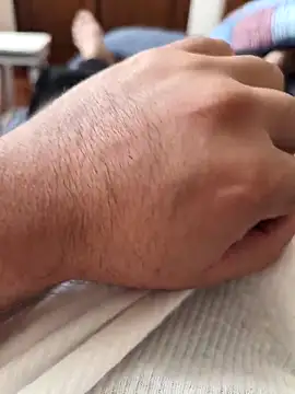 pitorico bb online show from April 8, 2026, 1:22 pm