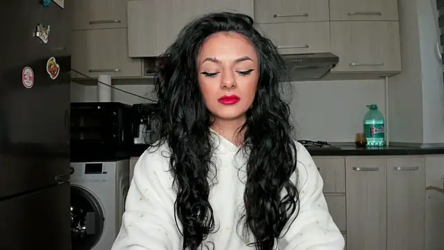 Snapshot of NNNoire chatting on January 29, 2025, 6:22 am NNNoire online show from January 29, 2025, 6:22 am