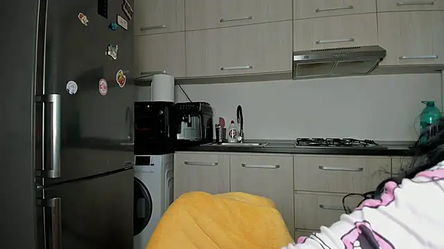 Snapshot of NNNoire chatting on February 10, 2025, 11:57 am NNNoire online show from February 10, 2025, 11:57 am