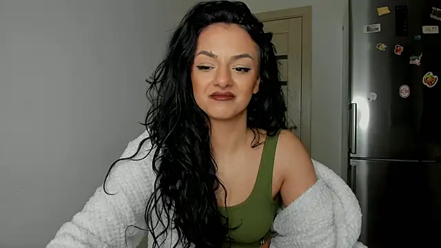 Snapshot of NNNoire chatting on March 3, 2025, 5:53 am NNNoire online show from March 3, 2025, 5:53 am