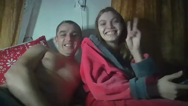 Snapshot of ParaFox chatting on January 4, 2025, 8:59 pm ParaFox online show from January 4, 2025, 8:59 pm