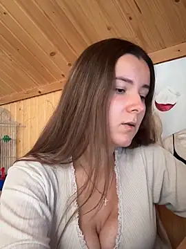 mewKate online show from October 28, 2025, 12:19 pm