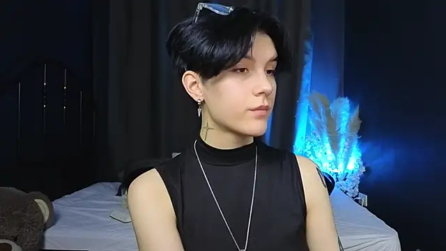 Snapshot of Hyeon_Jin chatting on March 12, 2025, 4:56 pm Hyeon Jin online show from March 12, 2025, 4:56 pm