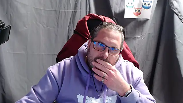 Streamlove77 online show from January 8, 2025, 5:48 pm