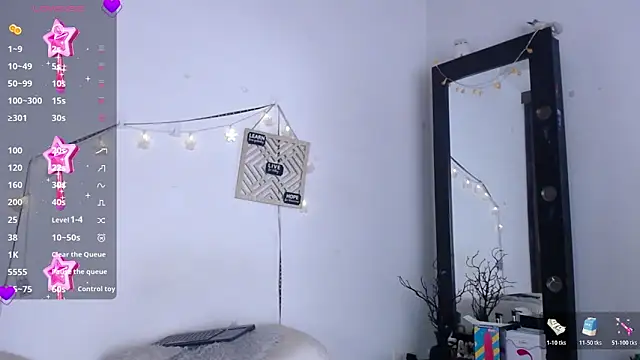 Yorkeidys1 online show from December 4, 2025, 2:21 am